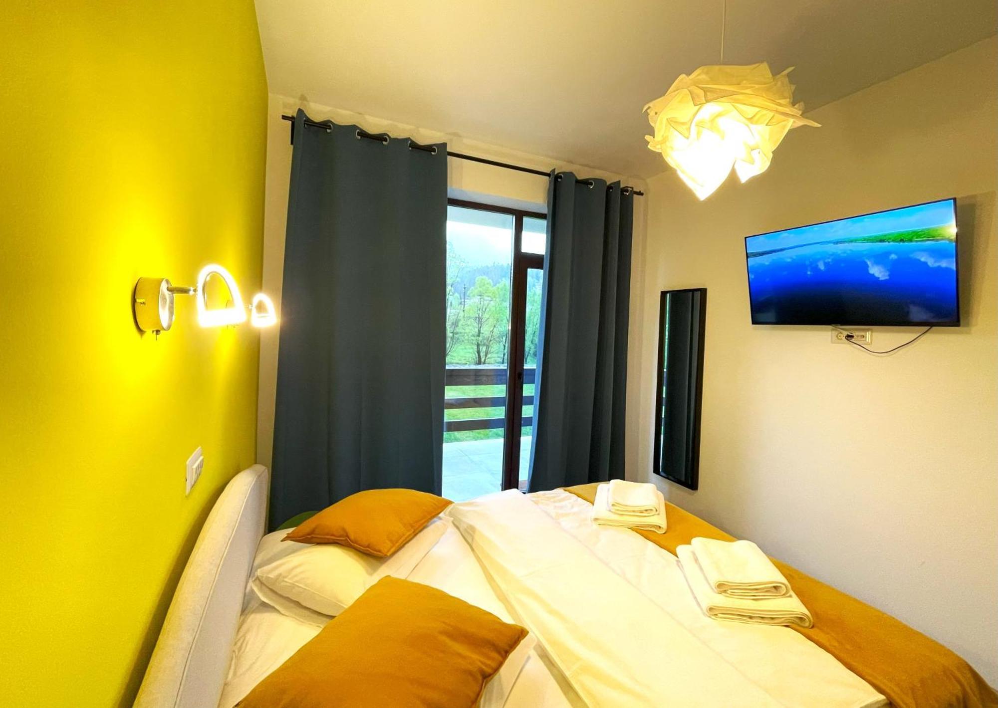 Cozy Riverfront Apartments With Garden And Mountain View Busteni Luaran gambar