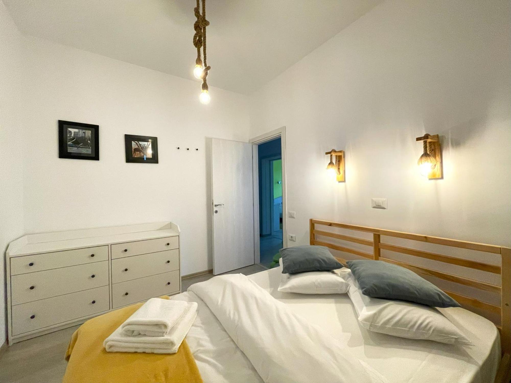Cozy Riverfront Apartments With Garden And Mountain View Busteni Luaran gambar